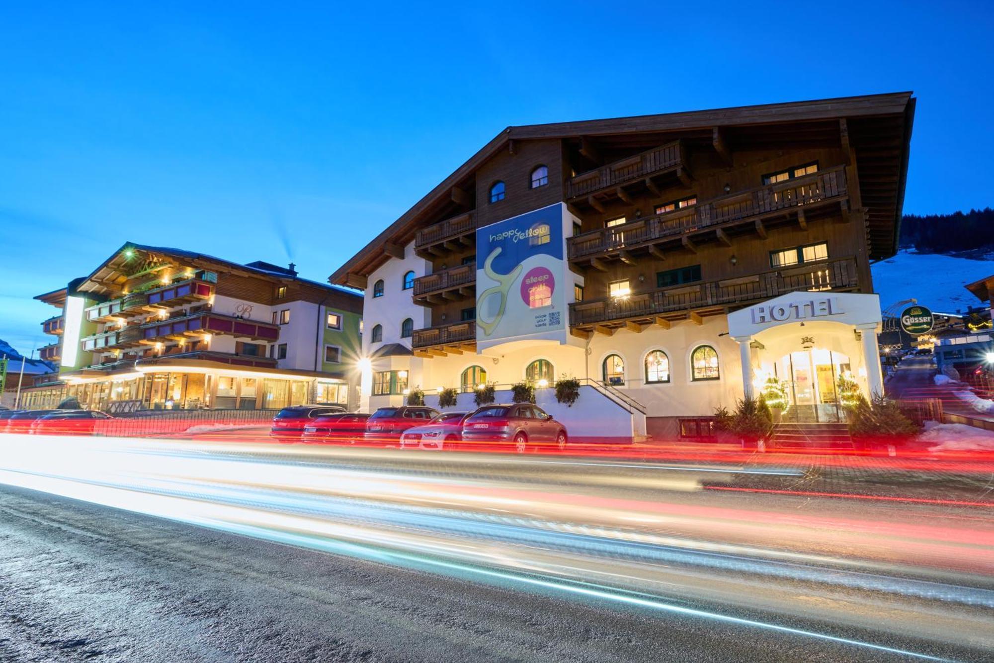 Happyellow Boutique House Saalbach-Hinterglemm Buitenkant foto