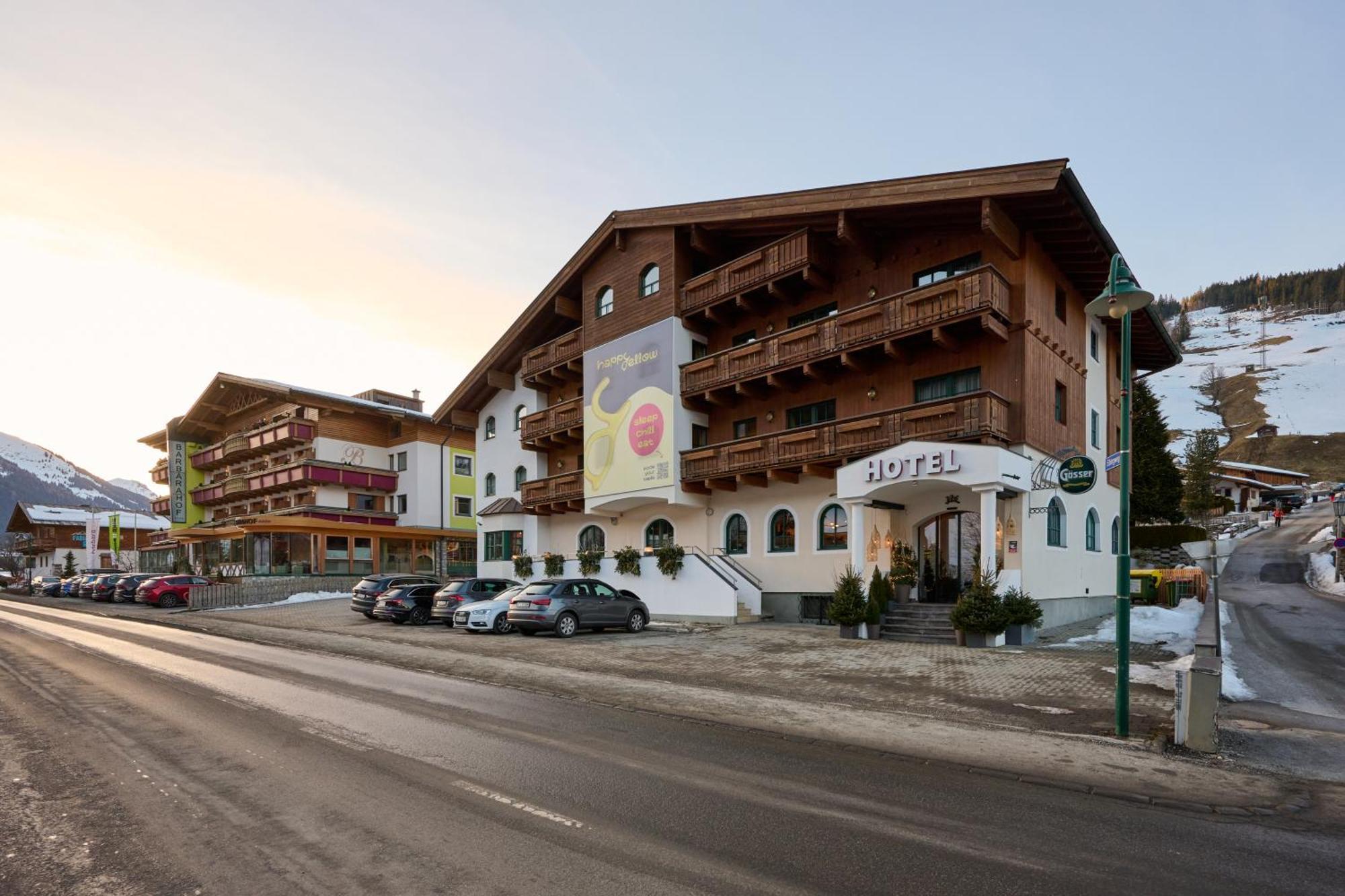 Happyellow Boutique House Saalbach-Hinterglemm Buitenkant foto